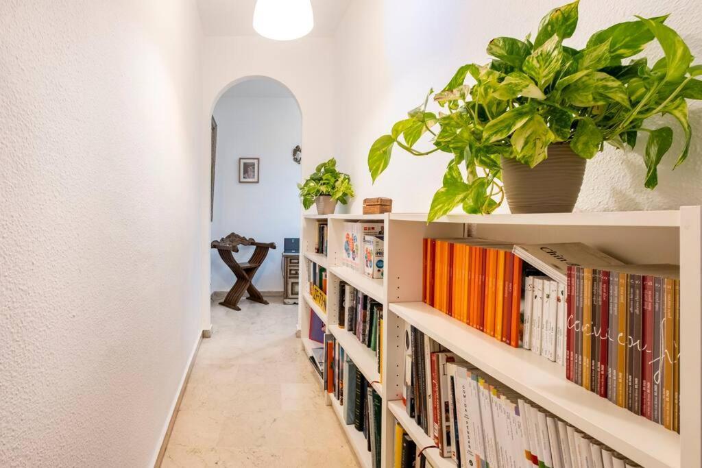 Ferienwohnung Centro Ferrandiz Parking Gratis Málaga Exterior foto